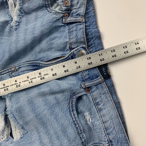 Aeropostale Womens Mom Jeans Size 8 Blue Light Wash Distressed Destroyed Cotton - Picture 8 of 10